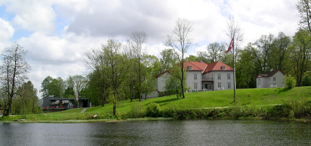 Eidsvollsbygningen - Image 1
